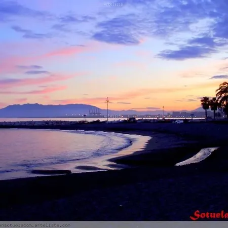 5 - En La Playa De El Palo * Malaga